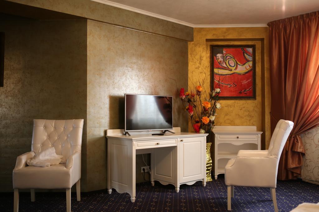 Hotel Kotva Bratislava Habitación foto